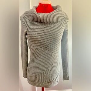 White House Black Market Sparkly Silver Cowl Neck soze small